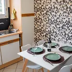 Maison, 3 Ch, Proximite Gare,c Commercial,c Apartment